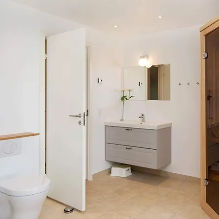 10 Person In Haderslev-by Traum Feriehus