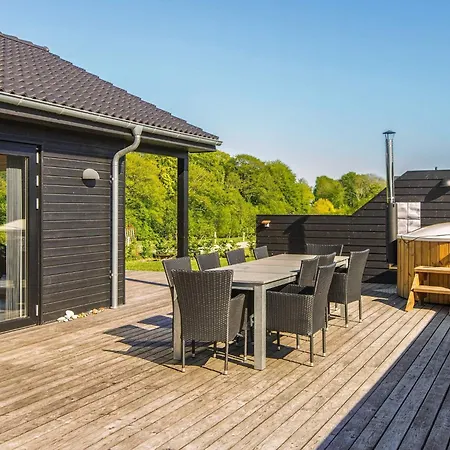 10 Person In Haderslev-by Traum Feriehus *