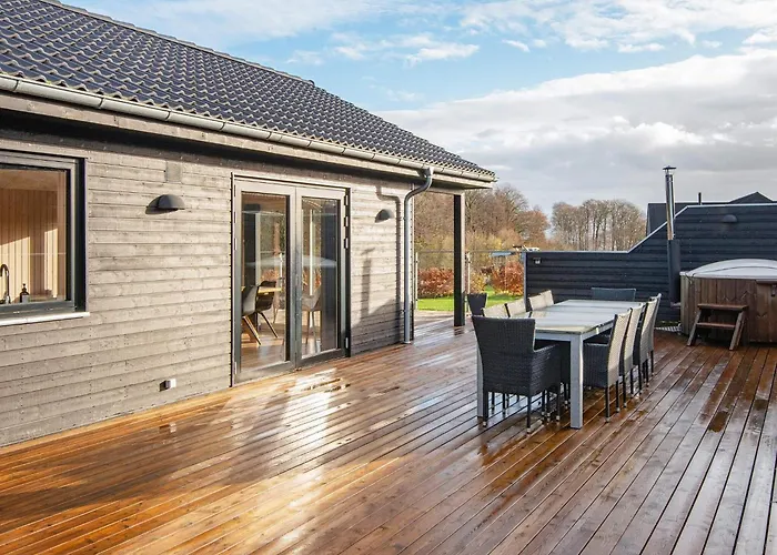 10 Person In Haderslev-by Traum * Haderslev
